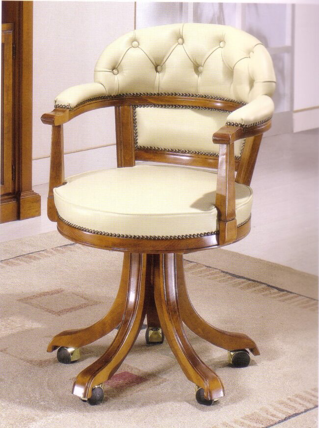 Direttorio swivel armchair