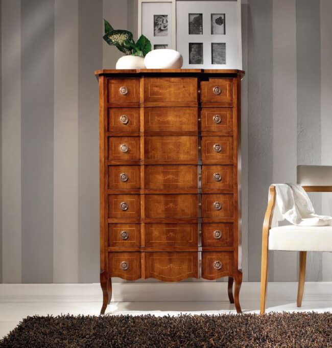 Inlaid chest of drawers