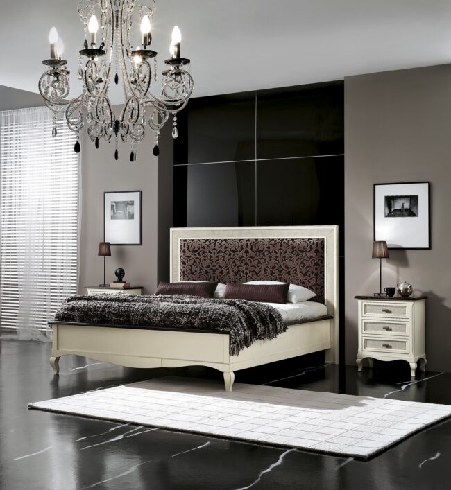 Vienna upholstered bed